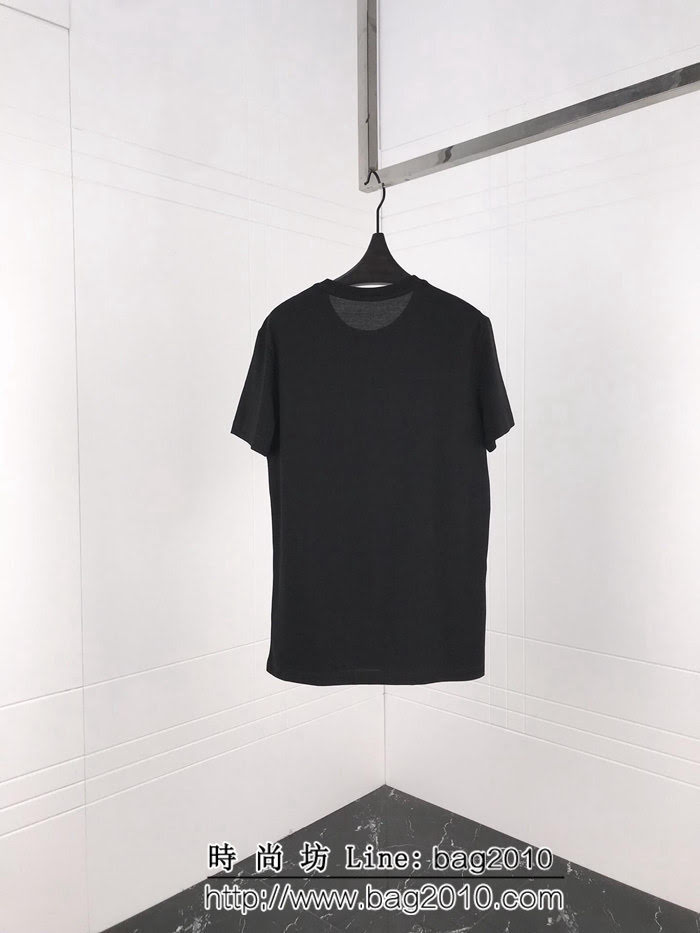 BURBERRY巴寶莉 19早春最新 BBR x Riccardo 限量 專屬TB標識 男款短袖Tee ydi2124